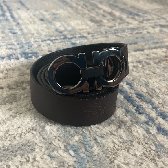 Salvador Ferragamo Brown pebbled belt. - Picture 4 of 7